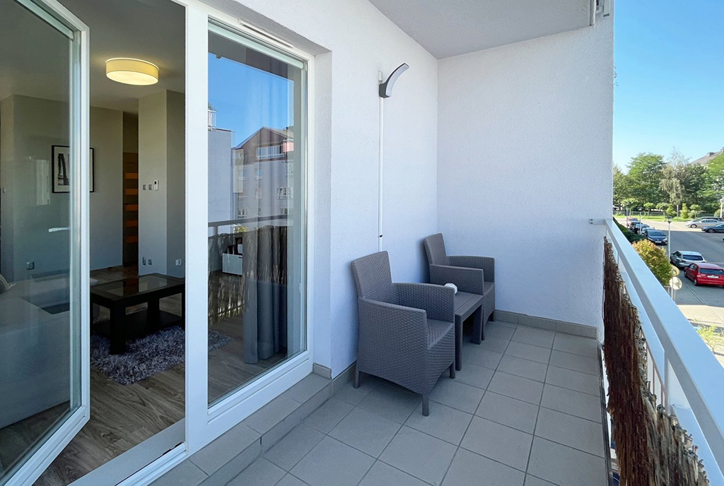 fragment balkonu przy ekskluzywnym apartamencie na wynajem Szczecin