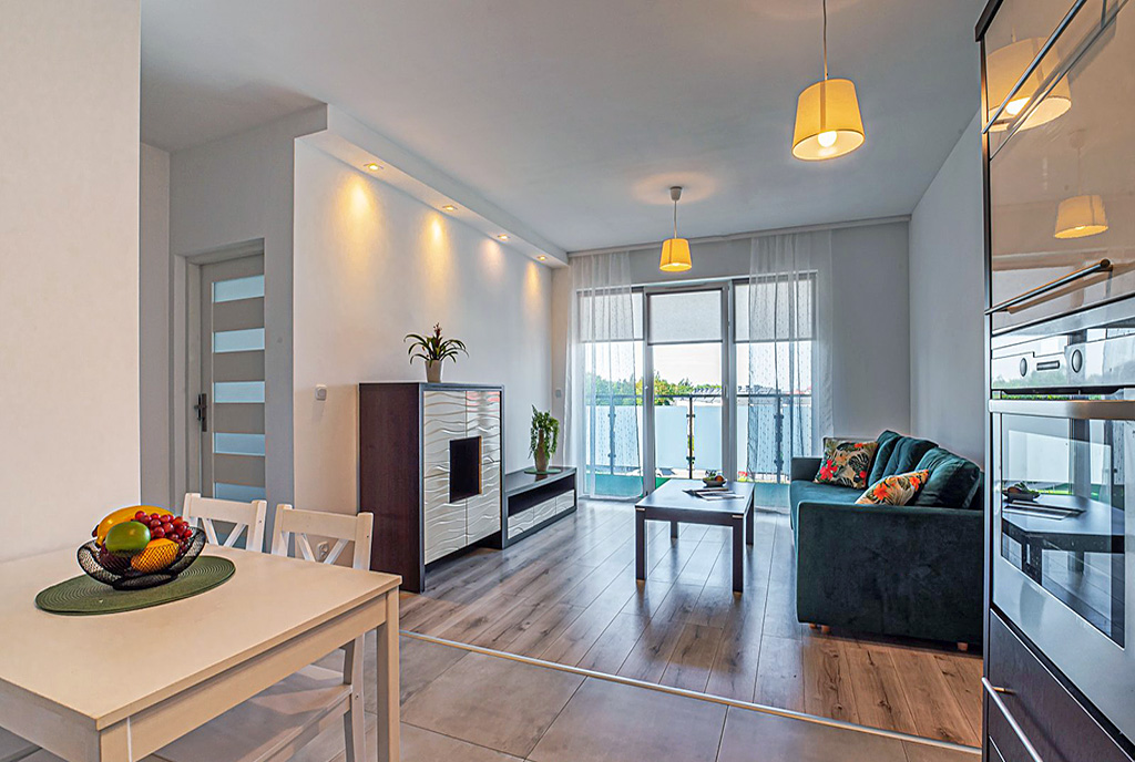 elegancki pokój dzienny w ekskluzywnym apartamencie do wynajęcia Bolesławiec