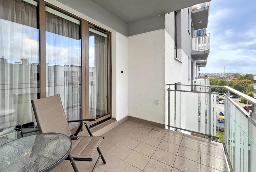 ogromny balkon przy ekskluzywnym apartamencie na sprzedaż Gdańsk