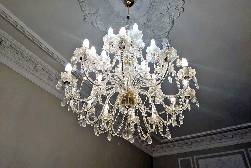 bogate wyposażenie luksusowego apartamentu na sprzedaż Wrocław