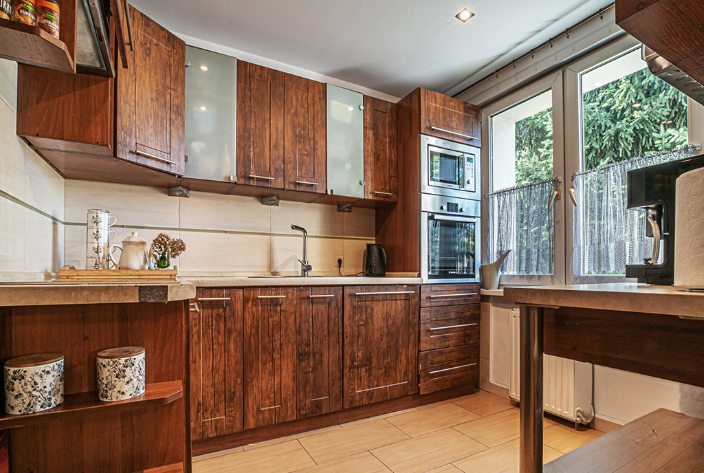 zabudowana kuchnia w ekskluzywnym apartamencie na wynajem Bolesławiec (okolice)