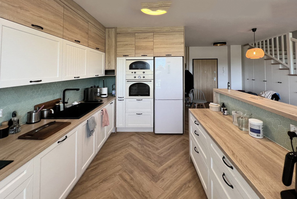 zabudowana kuchnia w ekskluzywnym apartamencie na sprzedaż Gdańsk