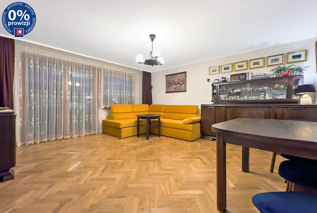 przestronne wnętrze salonu w ekskluzywnym apartamencie do sprzedaży Katowice (okolice)
