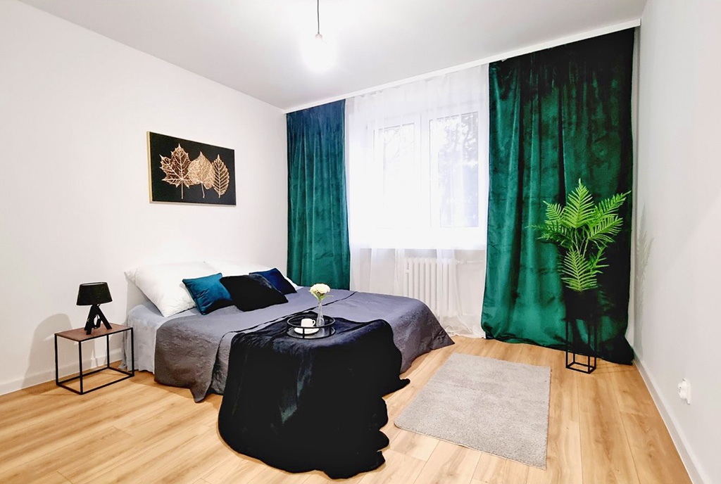 elegancka sypialnia w luksusowym apartamencie na sprzedaż Mielec