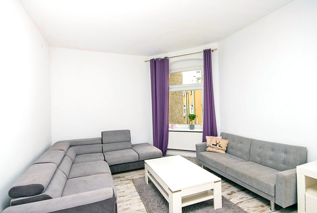 utrzymane w bieli wnętrze ekskluzywnego apartamentu do wynajęcia Szczecin