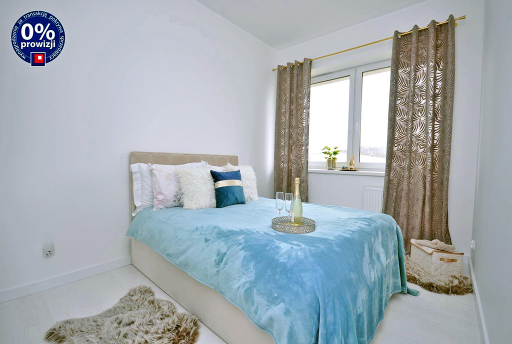 elegancka sypialnia w ekskluzywnym apartamencie na sprzedaż Gdynia (okolice)