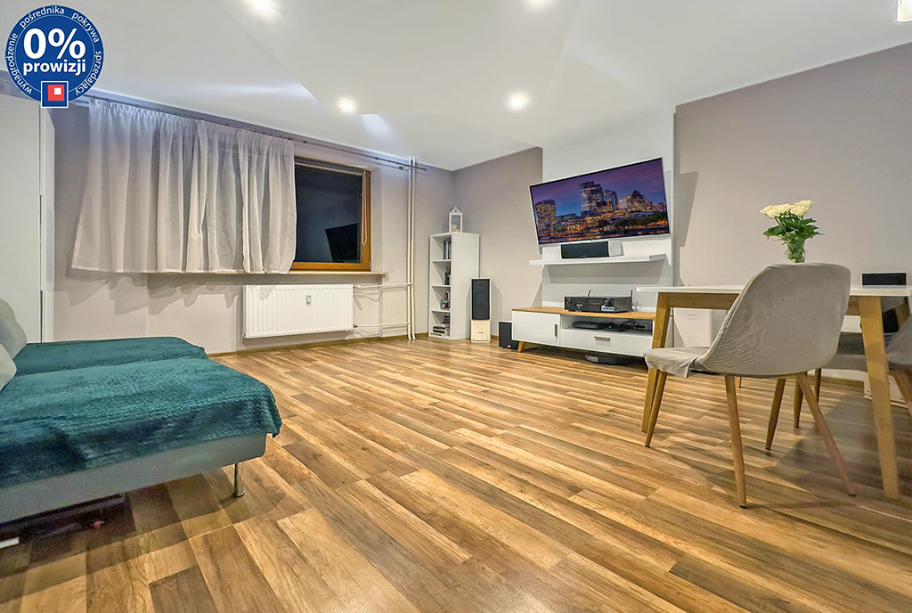 przestronny pokój dzienny w ekskluzywnym apartamencie do sprzedaży Katowice (okolice)