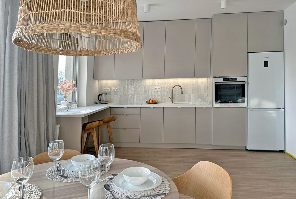zadbany aneks kuchenny w luksusowym apartamencie do wynajmu Piotrków Trybunalski