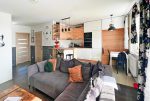 kameralny salon w ekskluzywnym apartamencie do sprzedaży Kalisz (okolice)