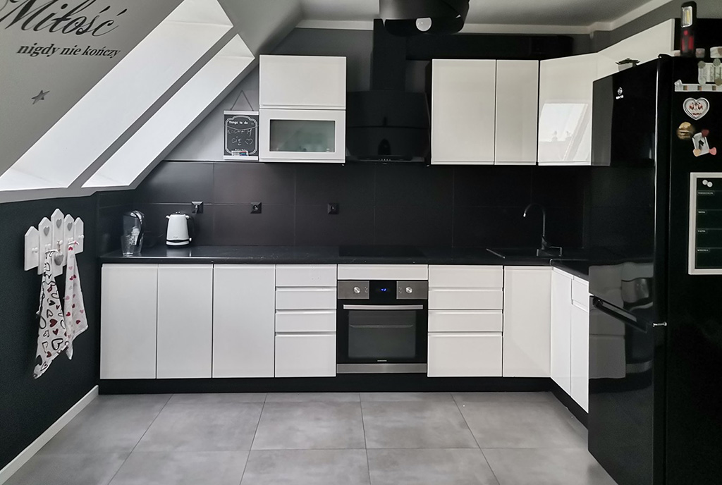 nowoczesna kuchnia w luksusowym apartamencie na sprzedaż Legnica (okolice)