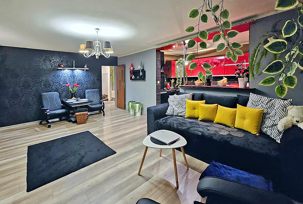 druga strona salonu w luksusowym apartamencie na sprzedaż Zielona Góra (okolice)