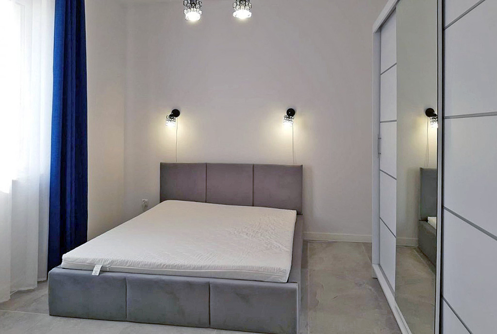 gustownie zaaranżowana sypialnia w ekskluzywnym apartamencie na wynajem Legnica (okolice)