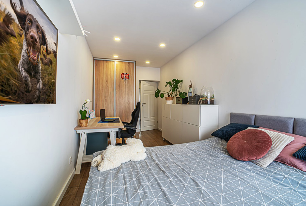 kameralna sypialnia w ekskluzywnym apartamencie na sprzedaż Bolesławiec