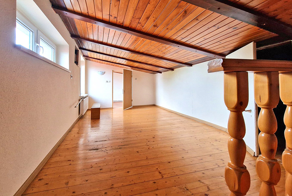 ogromne poddasze w ekskluzywnej willi na sprzedaż Bielsko-Biała okolice