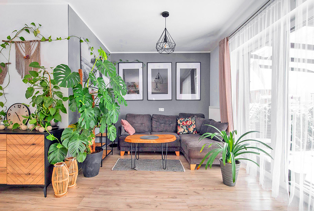 widok na salon w luksusowej willi na sprzedaż Gdynia (okolice)