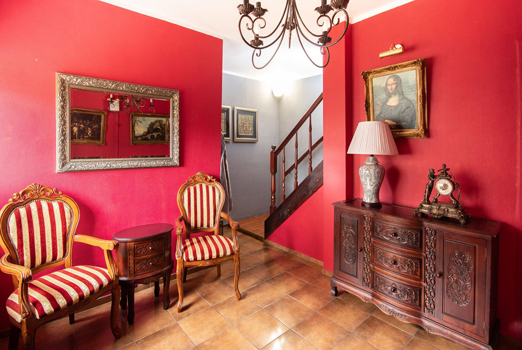 zaaranżowane w wytwornym stylu wnętrze luksusowej willi do sprzedaży Szczecin