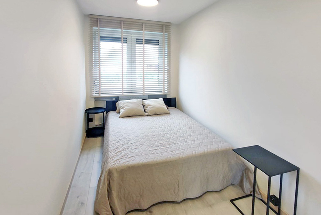 zaciszna sypialnia w ekskluzywnym apartamencie na wynajem Kalisz
