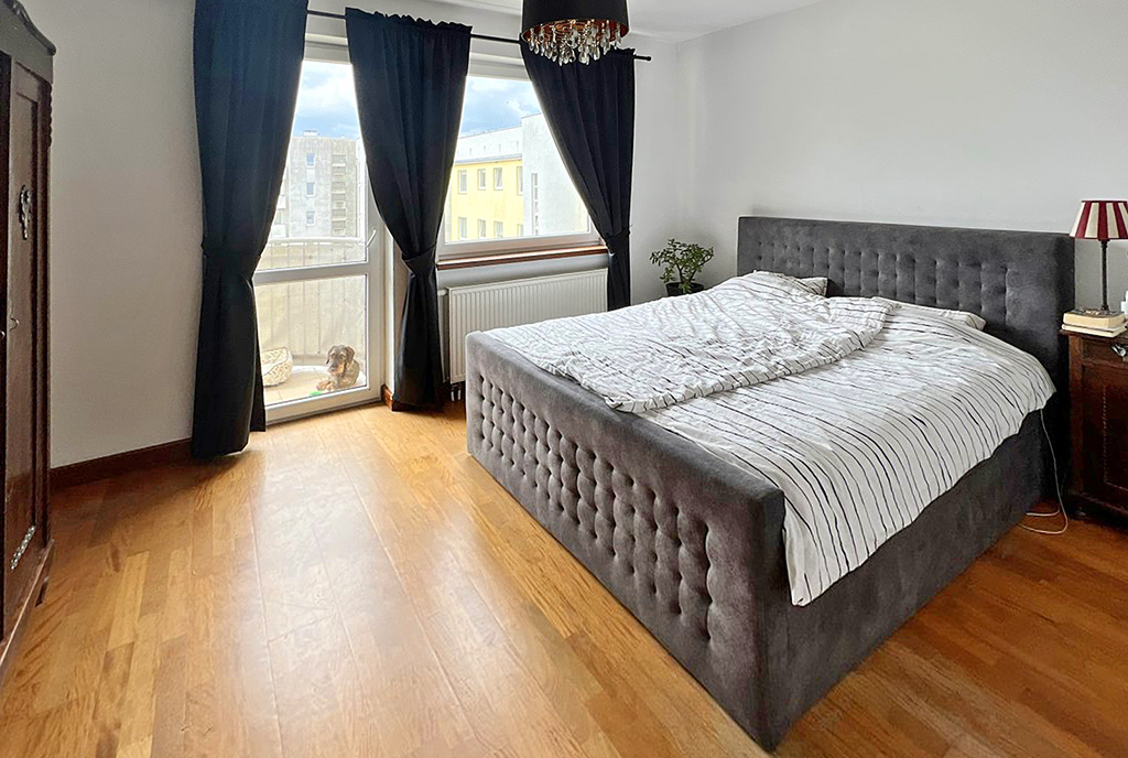 kameralna sypialnia w ekskluzywny apartamencie na sprzedadaż Wałbrzych (okolice)