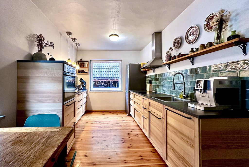 zabudowana kuchnia w luksusowej willi do sprzedaży Wrocław (okolice)