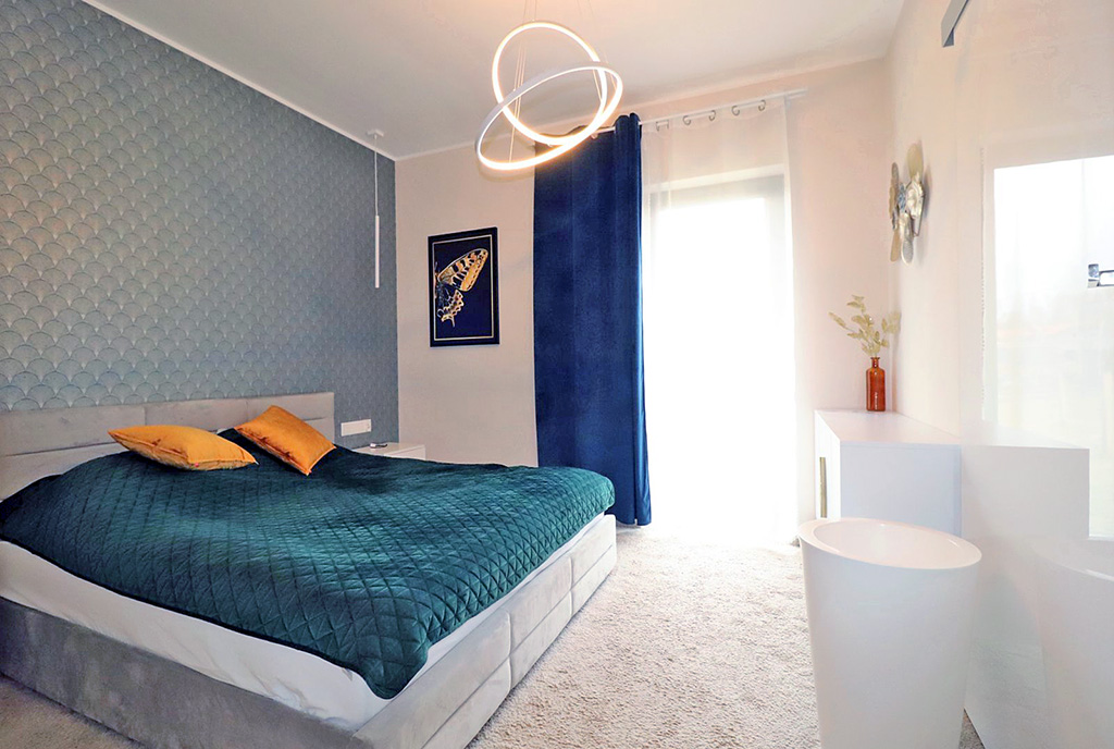 fragment sypialni w luksusowej willi na wynajem Bielsko-Biała (okolice)