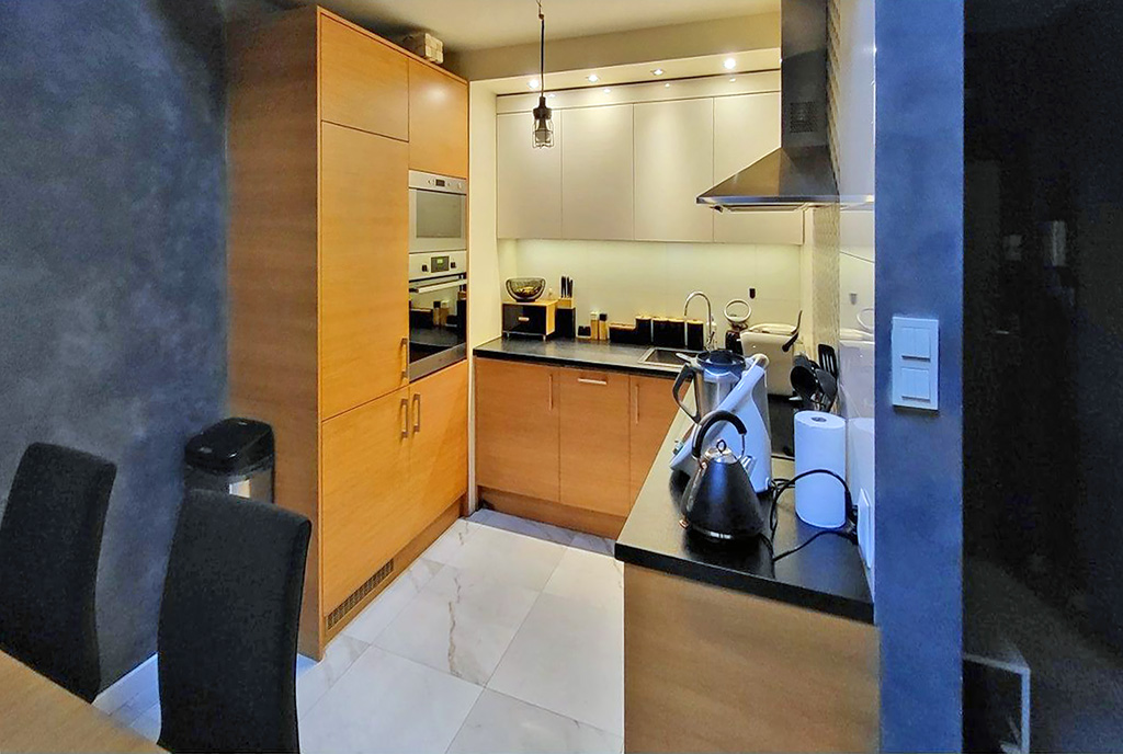 zabudowana kuchnia w luksusowym apartamencie do sprzedaży Wrocław