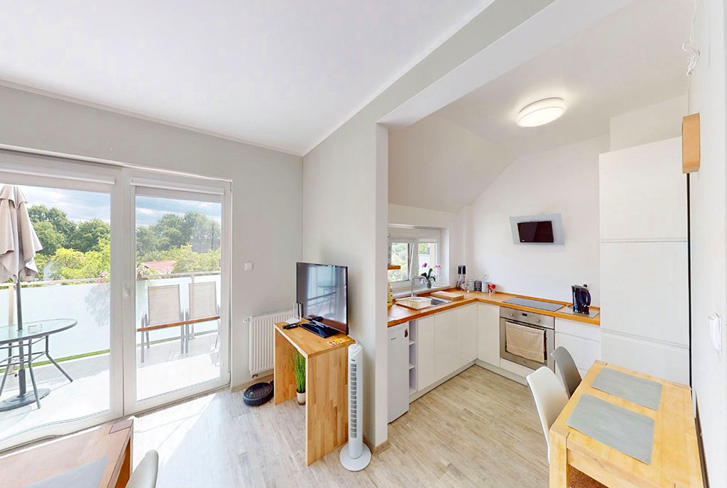 nowoczesny projekt wnętrza ekskluzywnego apartamentu do sprzedaży nad morzem