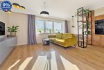 nowoczesny salon w ekskluzywnym apartamencie do sprzedaży Wrocław (okolice)