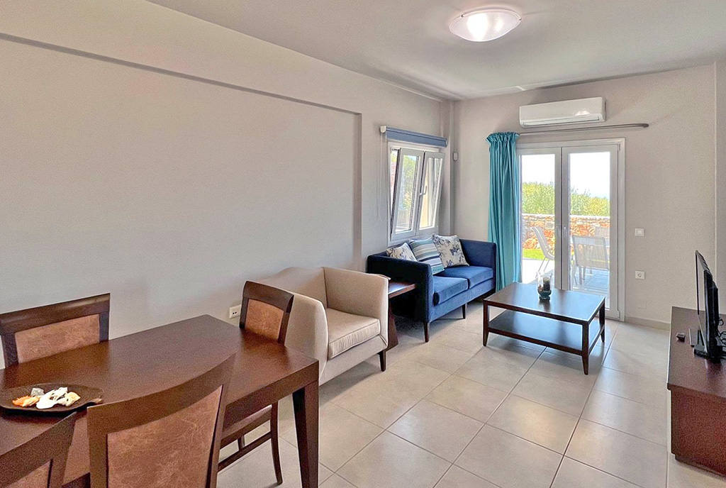 elegancki salon w ekskluzywnej willi na sprzedaż Grecja (Kreta)