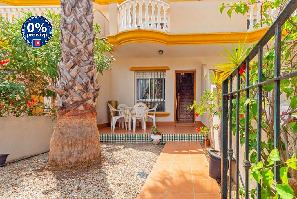 imponujące wejście do ekskluzywnej willi do sprzedaży Hiszpania (Cabo Roig Orihuela Costa)