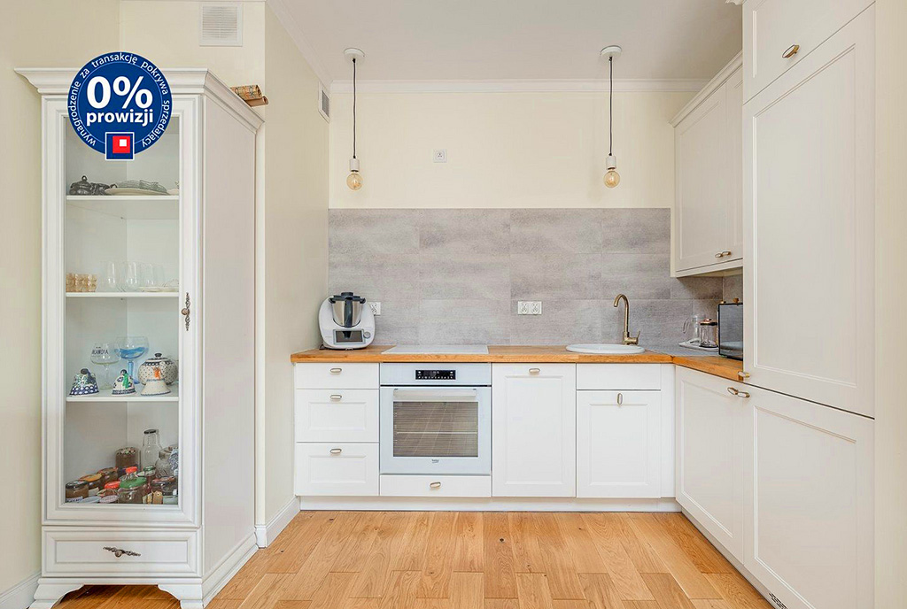 zabudowana kuchnia w luksusowym apartamencie na sprzedaż Szczecin