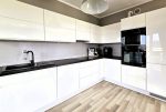 zabudowana kuchnia w ekskluzywnym apartamencie na sprzedaż Wrocław (okolice)