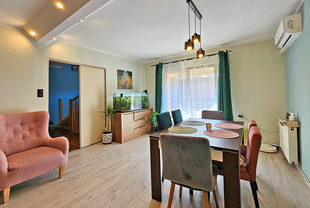 gustownie zaaranżowane wnętrze ekskluzywnego apartamentu do sprzedaży Zielona Góra (okolice)