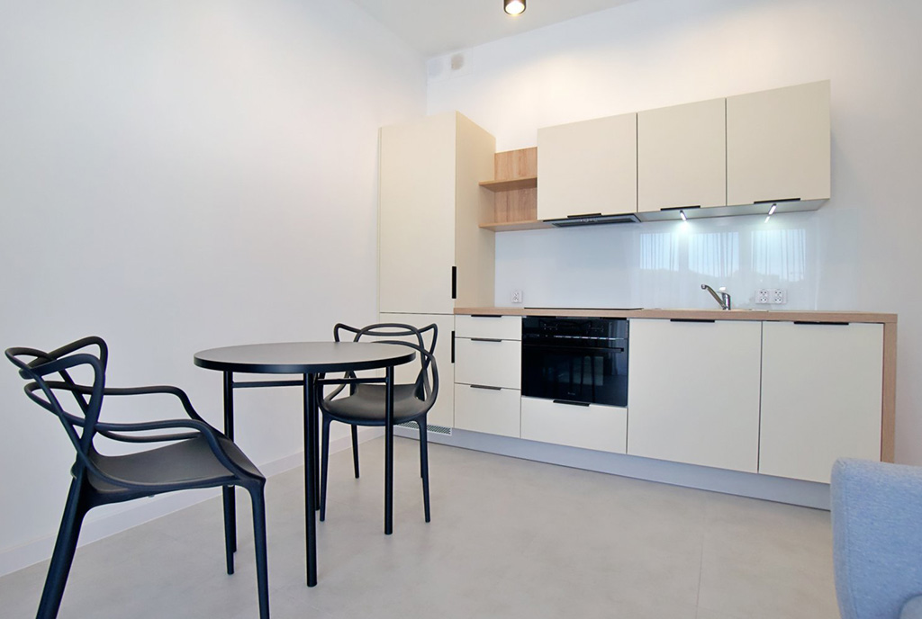 zaprojektowana zgodnie z najnowszymi trendami kuchnia w ekskluzywnym apartamencie na wynajem Gorzów Wielkopolski