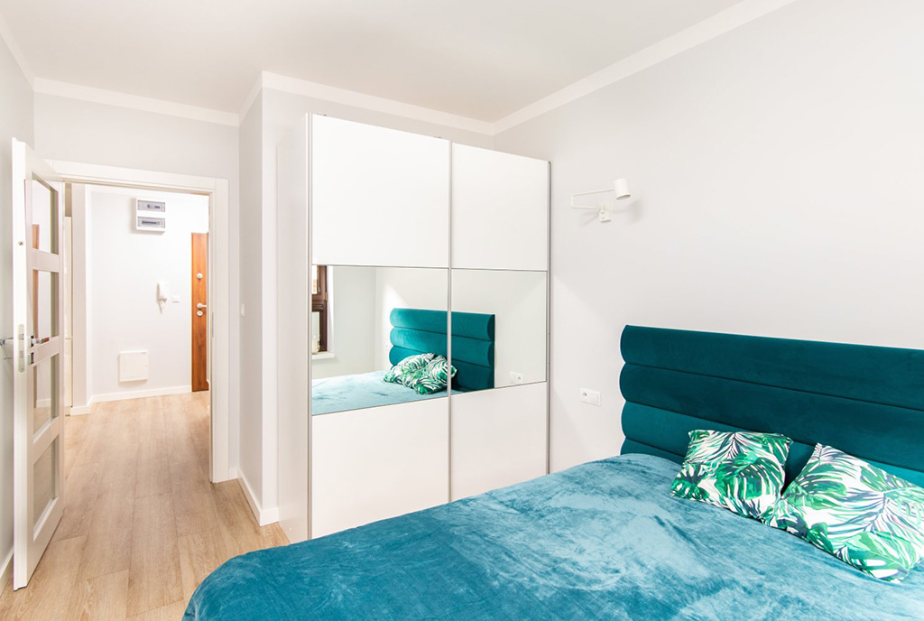 jedno z pomieszczeń w ekskluzywnym apartamencie na wynajem Szczecin