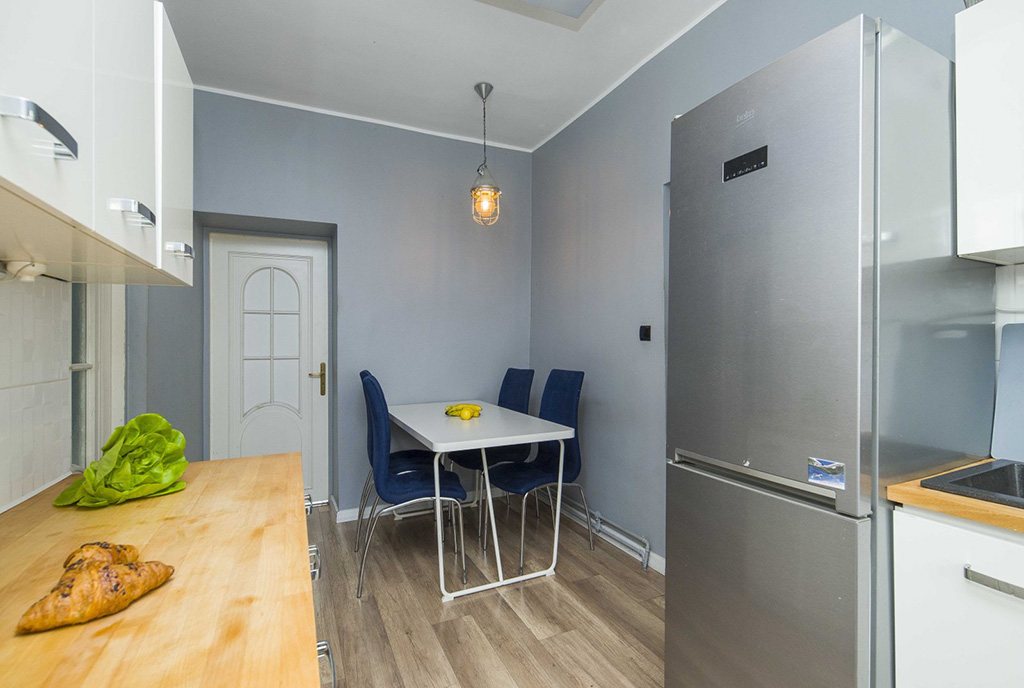 fragment kuchni w luksusowym apartamencie na sprzedaż Katowice (okolice)