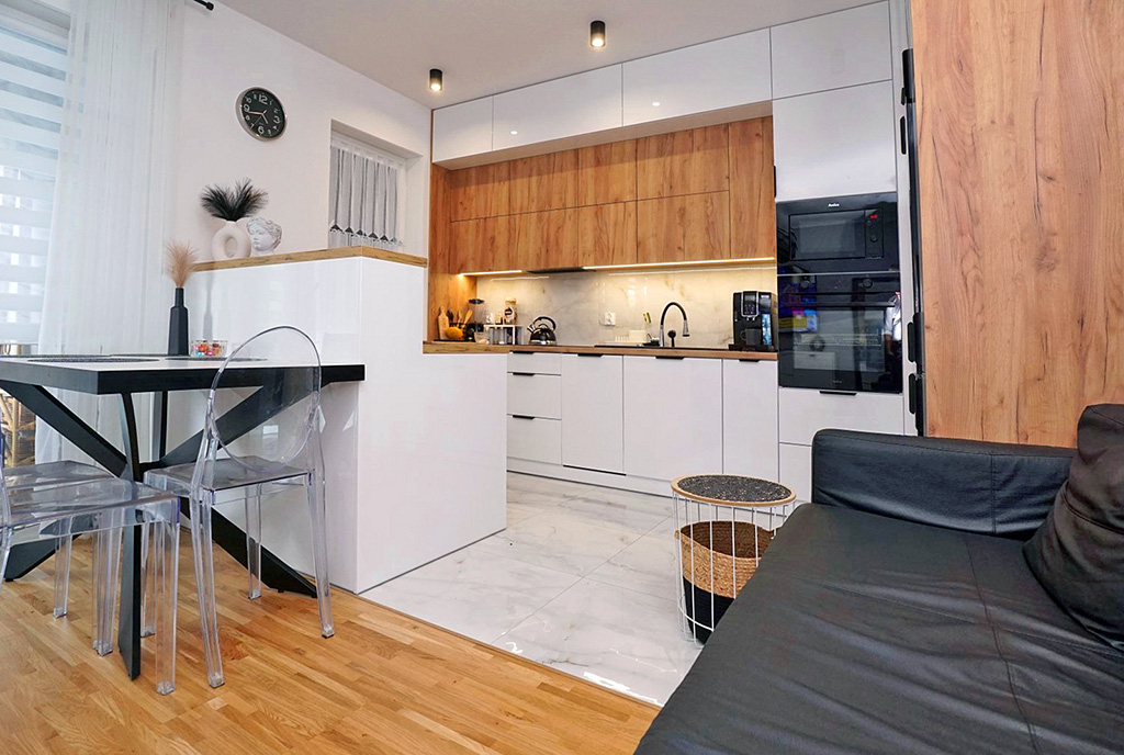 zbliżenie na aneks kuchenny w luksusowym apartamencie na sprzedaż Piotrków Trybunalski