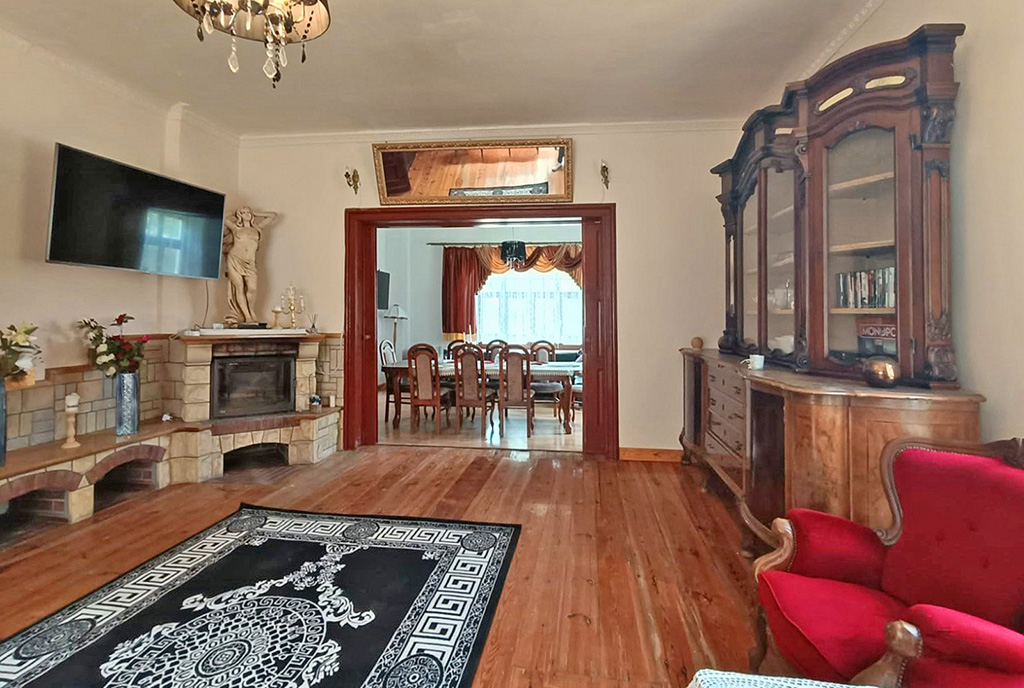 prestiżowy salon w luksusowym dworze na sprzedaż lubuskie