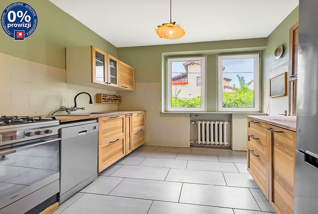 fragment kuchni w ekskluzywnym domu na sprzedaż Katowice (okolice)