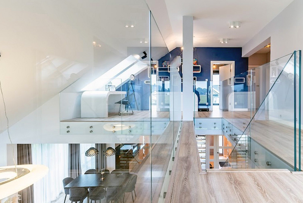 wyższa kondygnacja w luksusowej willi na sprzedaż Gdynia (okolice)