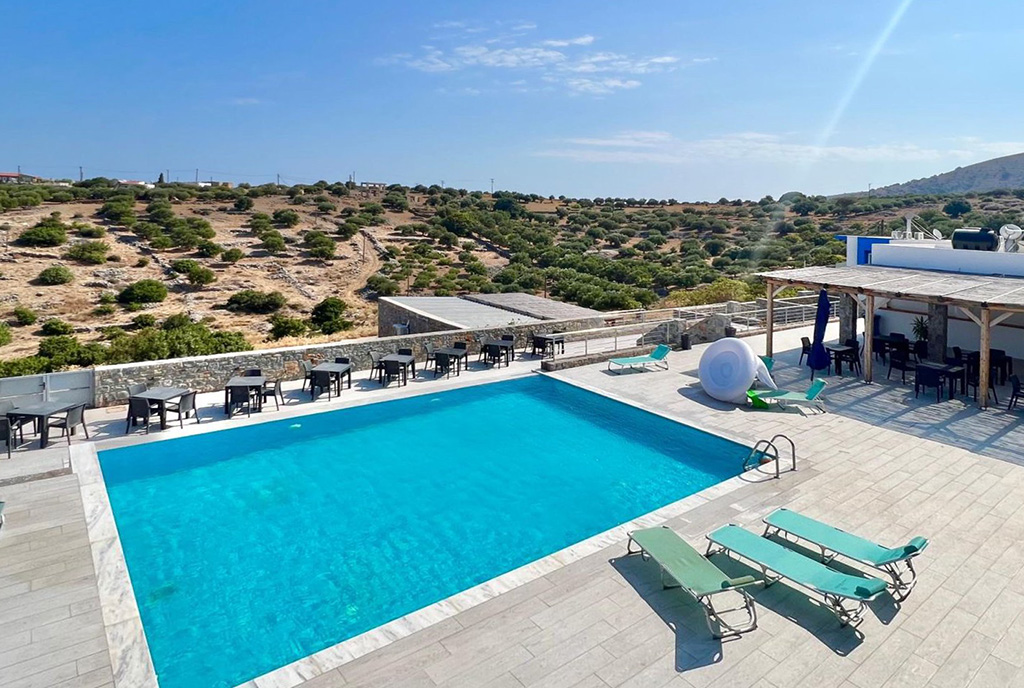 prywatny basen przy ekskluzywnej willi na sprzedaż Grecja (Kreta)