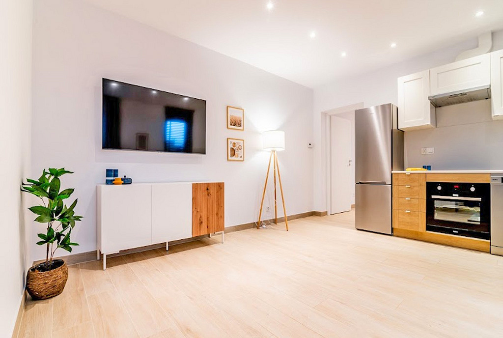 fragment pokoju dziennego w luksusowym apartamencie na sprzedaż Gdynia (okolice)