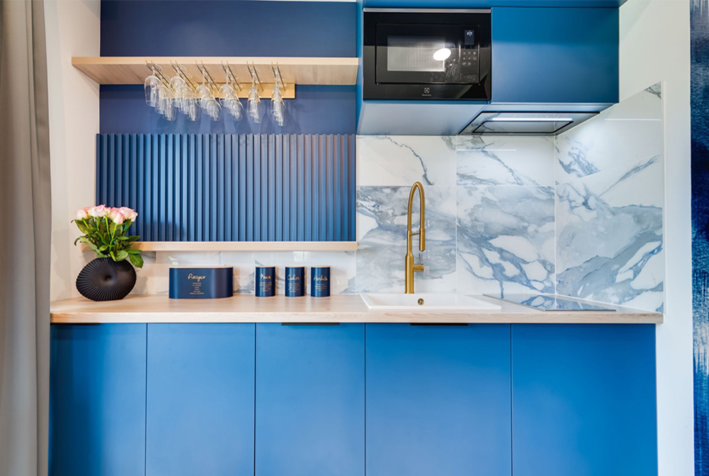 zbliżenie na kuchnię w luksusowym apartamencie na sprzedaż Gdańsk