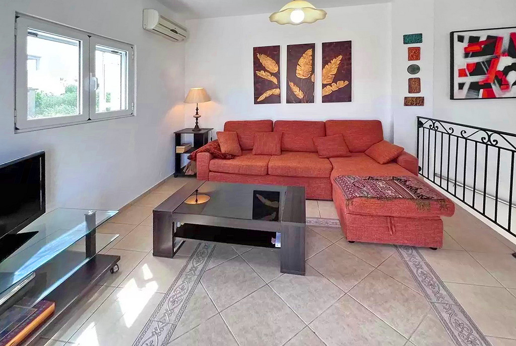 fragment salonu w luksusowym domu na sprzedaż Grecja (Kreta)