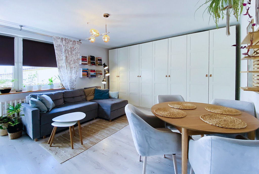 jedno z pomieszczeń w luksusowym apartamencie na sprzedaż Katowice (okolice)