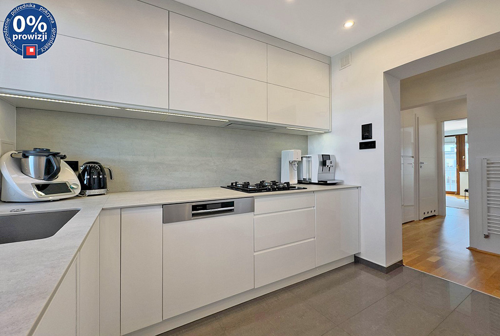 zbliżenie na kuchnię w luksusowym apartamencie na sprzedaż Katowice (okolice)