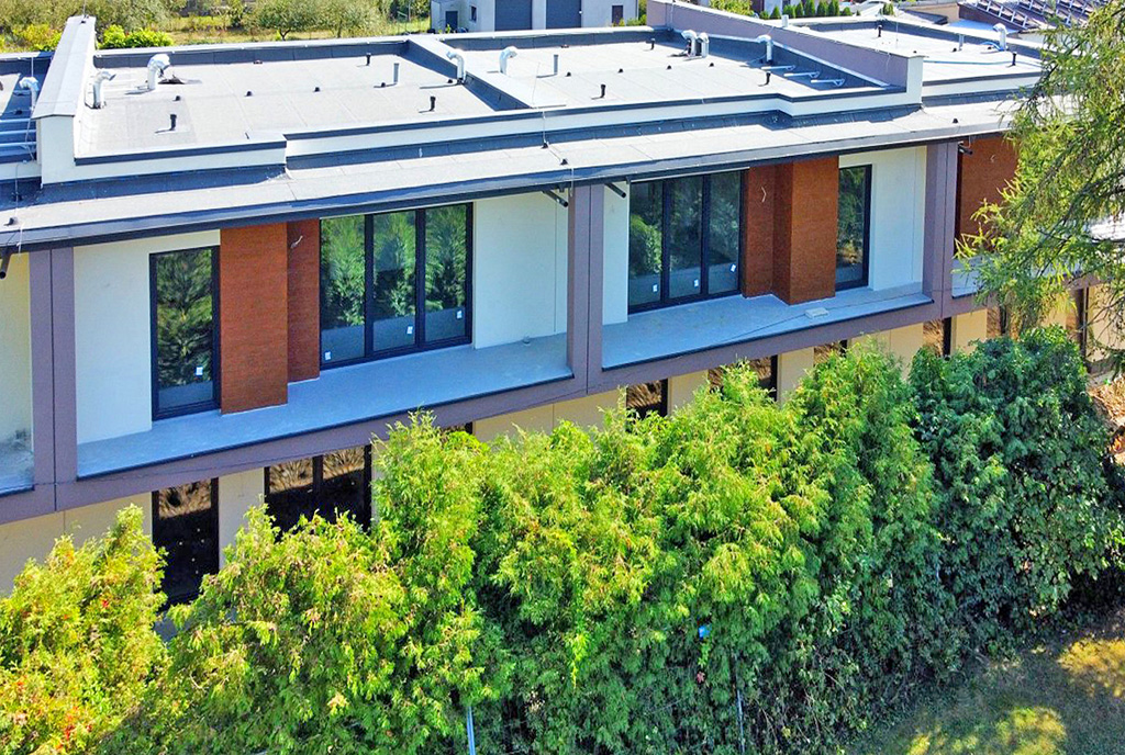 imponujący taras przy ekskluzywnym apartamencie na sprzedaż Kielce