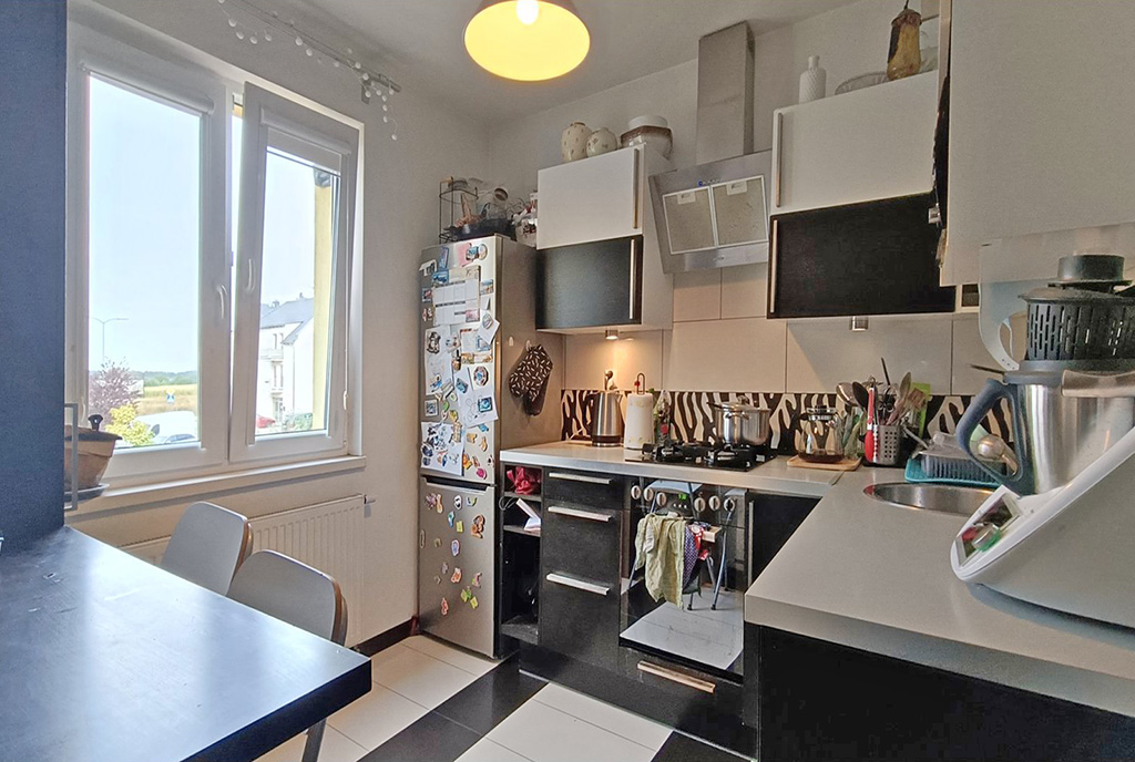 imponująca kuchnai w luksusowym apartamencie na sprzedaż Legnica (okolice)