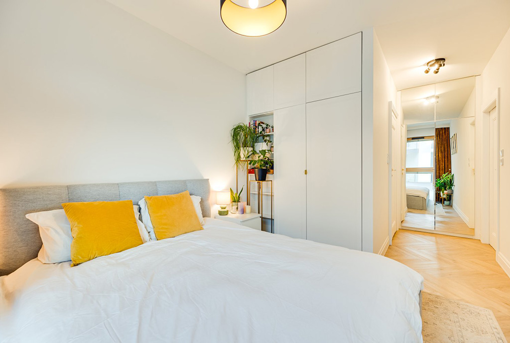 zaciszna sypialnia w ekskluzywnym apartamencie do sprzedaży Gdańsk