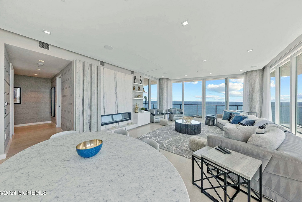 fragment jednego z pokoi w luksusowym apartamencie do sprzedaży Nowy Jork (Stany Zjednoczone Ameryki)