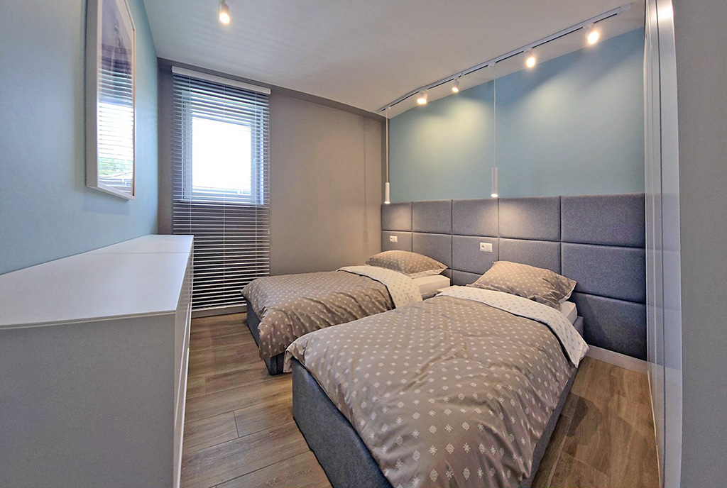 kameralna sypialnia w ekskluzywnej willi na sprzedaż Bielsko-Biała (okolice)